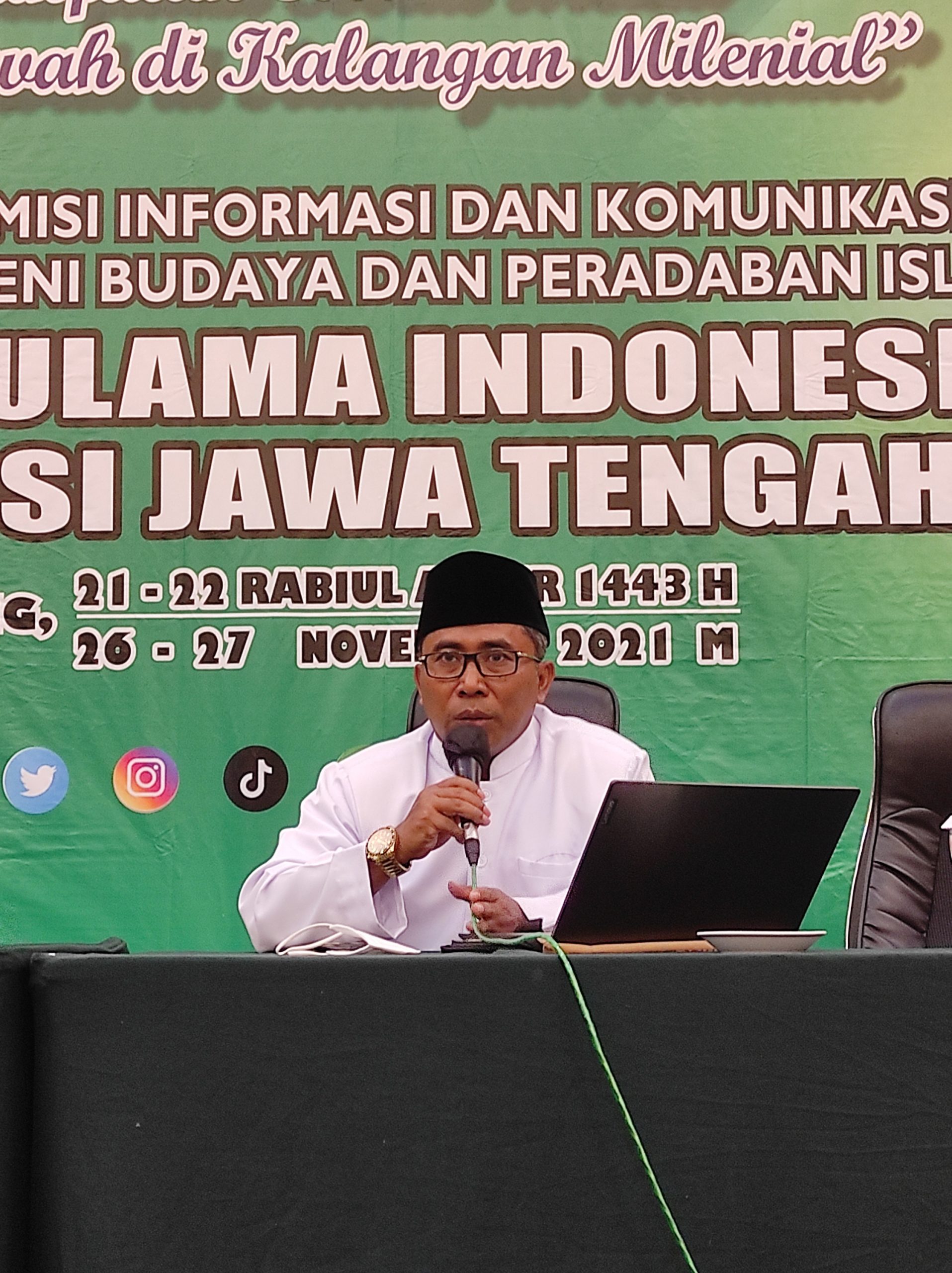 “Ulama Seyogyanya Punya HP Canggih Untuk Modal Dakwah”